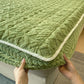 🛏️ 50 % DE RÉDUCTION ! 🎁 DRAPS CHAUDS ET AJUSTÉS - Flanelle brossée et poches profondes (jusqu'à 40 cm), coins antidérapants pour un confort en toute saison❄️🛌