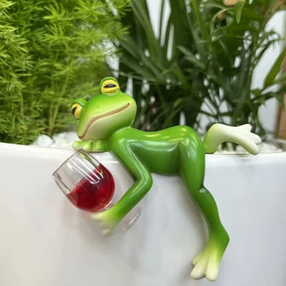 🐸2PCS Figurines de Grenouilles en Bouleau Faites à la Main – Collection Elfes de la Forêt, Texture Naturelle, Charme Rustique – Parfaites pour Décorer Jardin, Étagère ou Bureau 🌲