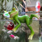 🐸2PCS Figurines de Grenouilles en Bouleau Faites à la Main – Collection Elfes de la Forêt, Texture Naturelle, Charme Rustique – Parfaites pour Décorer Jardin, Étagère ou Bureau 🌲