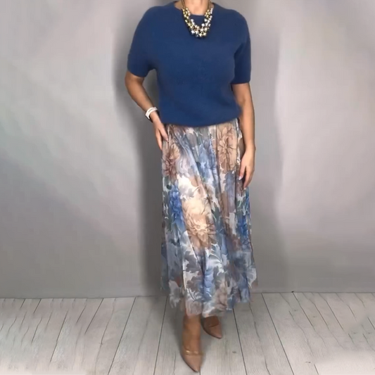 Ensemble 2 pièces élégant composé d'un haut en maille à fleurs et d'une jupe midi